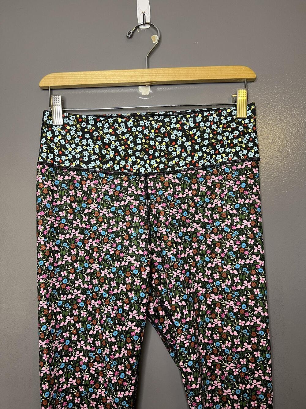 Nike Dri-FIT Leggings Womens Medium Black Floral Ankle Yoga Pants CU5077-895